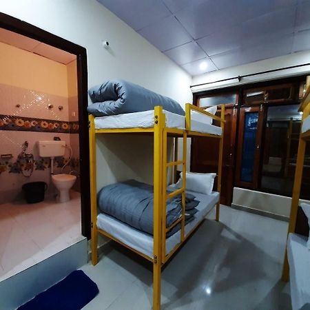 Bir Nest Hostel ภายนอก รูปภาพ